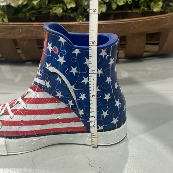 American Style Sneaker 108 pc 3-D 8.4X3X4 Ravensburger Puzzle PREOWNED - Picture 8 of 8